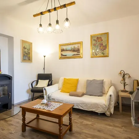 La Primavera By Interhome Vakantiehuis Trarego